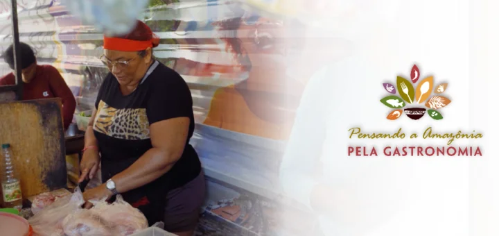 Elisete Soares, vendedora de comida de rua na área comercial da capital paraense. Foto: Cozinhando no Calor de Belém, antes da chuva/Divulgação.