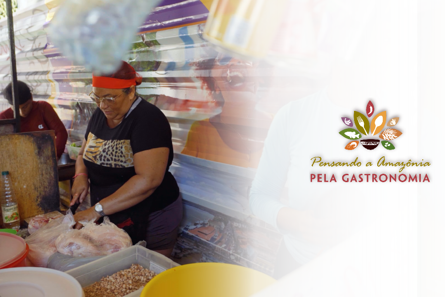 Elisete Soares, vendedora de comida de rua na área comercial da capital paraense. Foto: Cozinhando no Calor de Belém, antes da chuva/Divulgação.