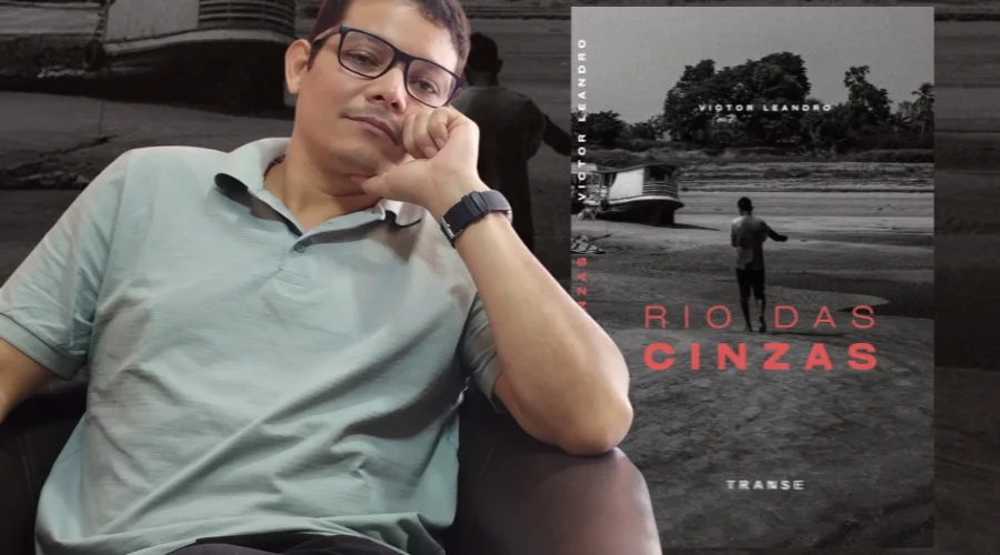 Victor Leandro e seu livro "Rio das Cinzas". Fonte: Raphael Alves/Divulgação/Temiporã Livros.
