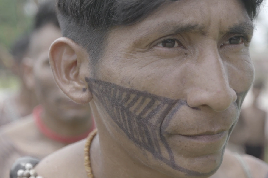 A gente fez um pequeno teaser daqueles filmes de Minamata, das vítimas de Minamata, e colocou na língua Munduruku. Fotograma: Amazônia, A Nova Minamata? / Ocean Films.