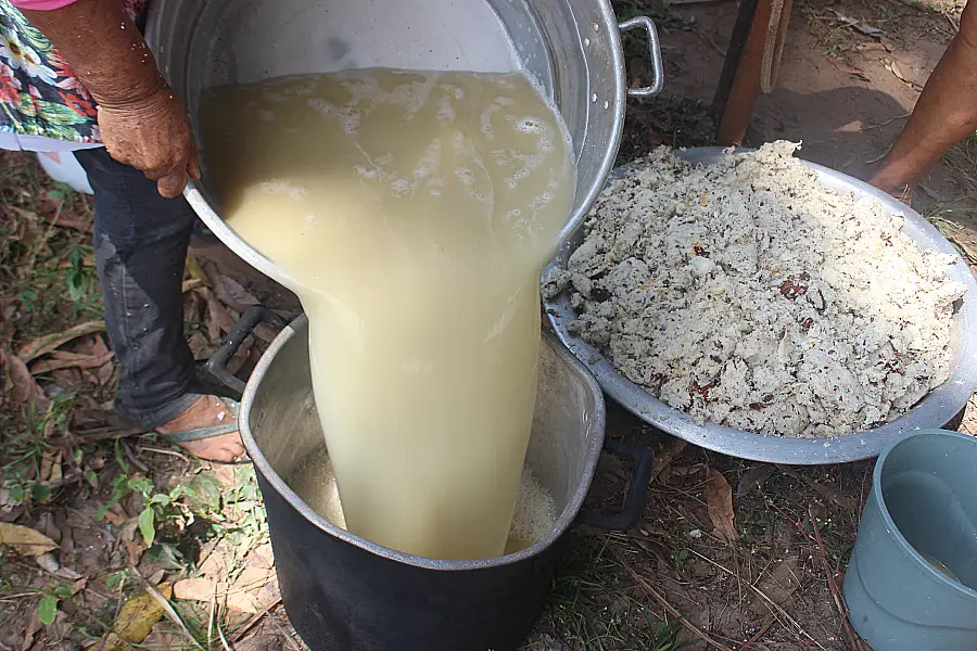O caldo da mandiocaba. Foto: Miguel Picanço
