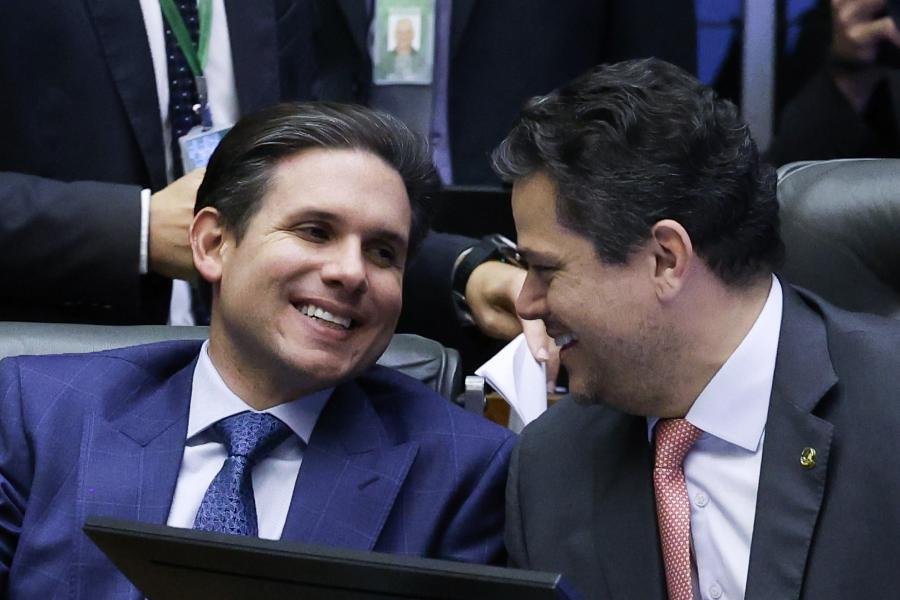 Sessão do Congresso Nacional durante sessão plenária semipresencial para análise de vetos presidenciais. Presidentes, Hugo Motta e Davi alcolumbre. Foto Lula Marques/Agência Brasil