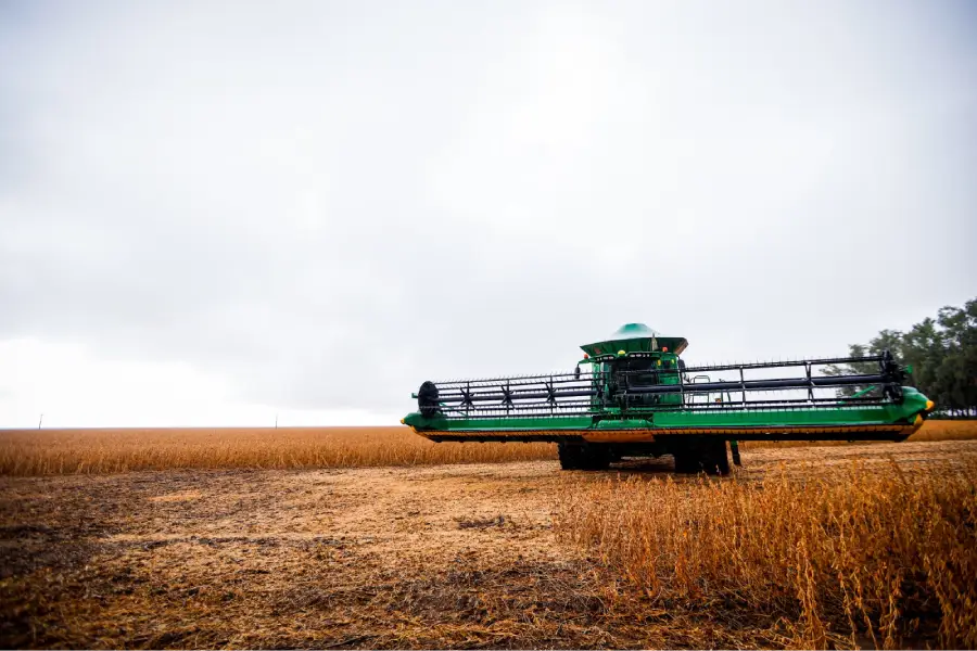 Abertura da colheita da soja (Safra 2024/2025) na Fazenda Temerante, em Balsas. O município lidera a produtividade no Maranhão com mais de 300 mil hectares cultivados. Foto: Brunno Carvalho/Governo do Maranhão.
